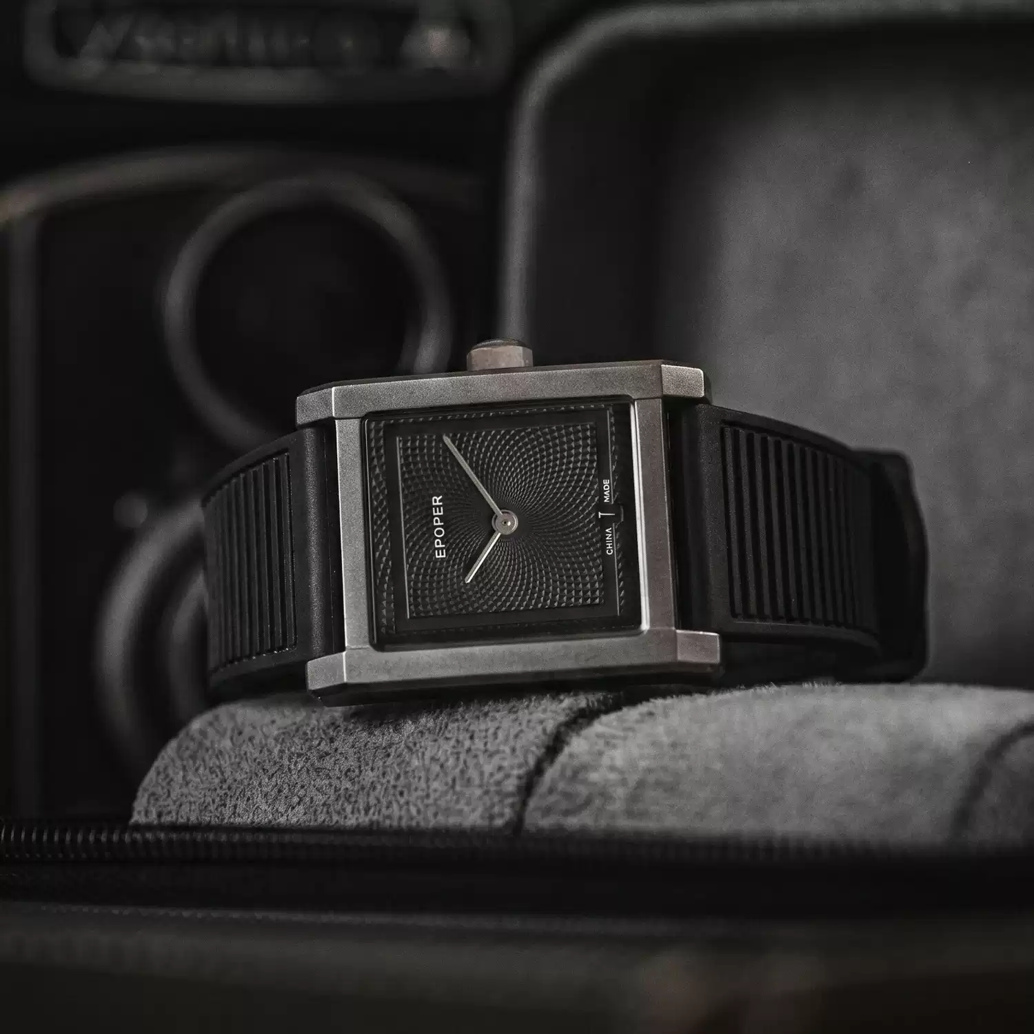 นาฬิกาข้อมือผู้ชายหน้าปัดทรงสี - Smartwatch Vintage Watches For Men บทวิจารณ์และราคา